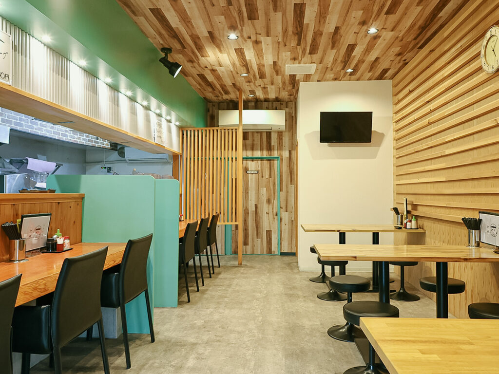 おちついた雰囲気の店内
